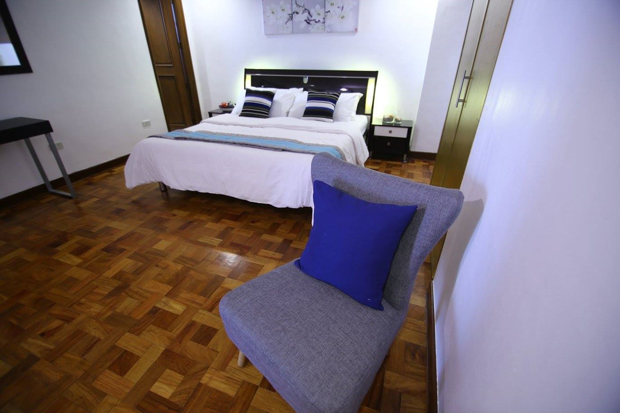 Reddoorz Plus @ Casino Street Makati Makati City Extérieur photo