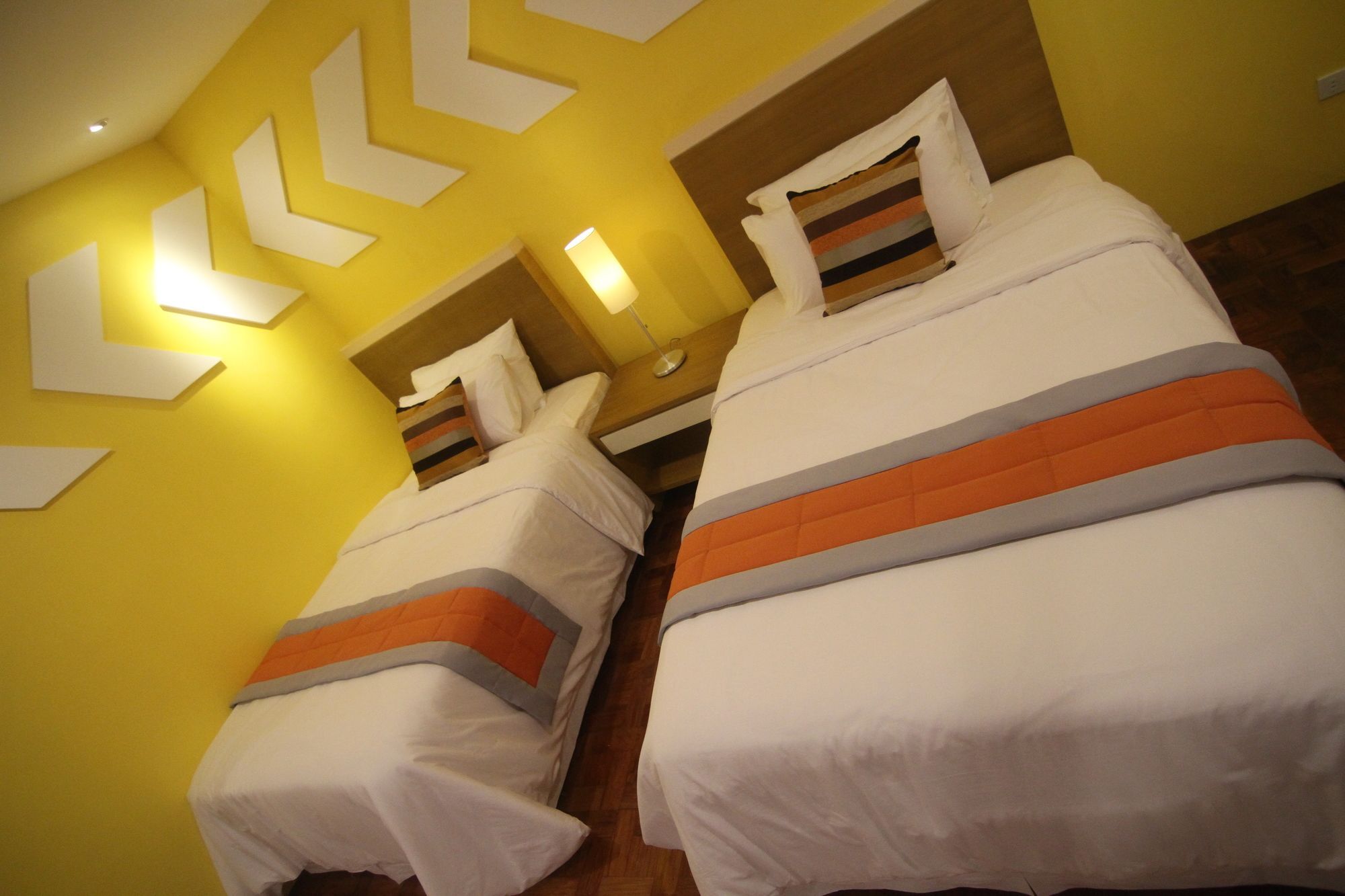 Reddoorz Plus @ Casino Street Makati Makati City Extérieur photo
