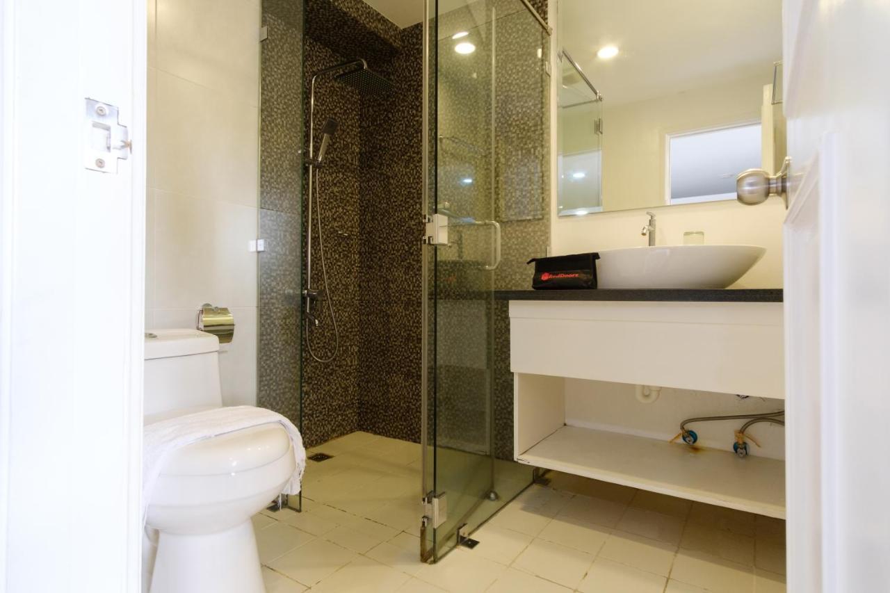 Reddoorz Plus @ Casino Street Makati Makati City Extérieur photo
